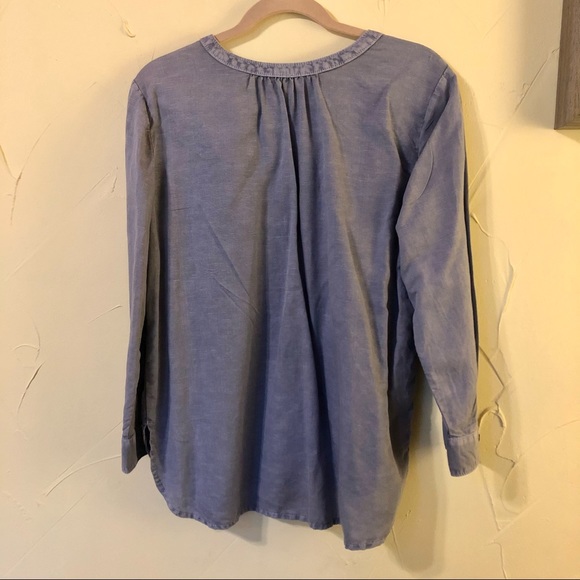 Caslon Long Sleeve Button-Down Shirt - Picture 7 of 7